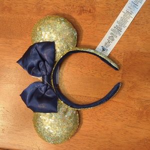 New Disney 50th Anniversary Gold Minnie Ears